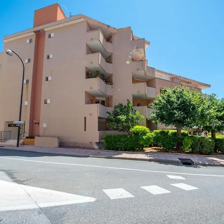 Apartment T2 En Hypercentre -parking Prive-clim-proche Sainte-Maxime