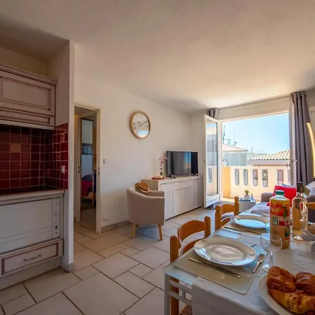 T2 En Hypercentre -parking Prive-clim-proche Apartment Sainte-Maxime
